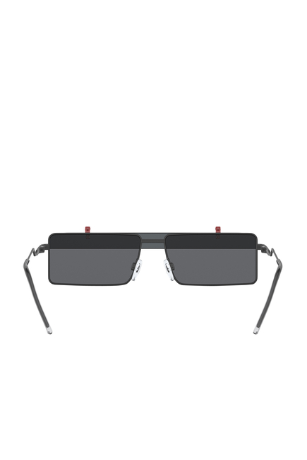 نظارة شمسية بإطار مربع بتصميم هندسي